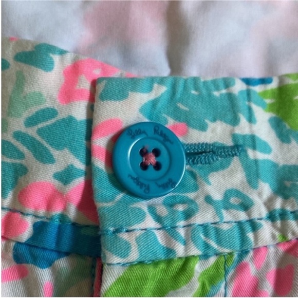 Lilly Pulitzer Shorts Women’s Callahan Cotton Pink Blue Shorts size 2 - Picture 10 of 10